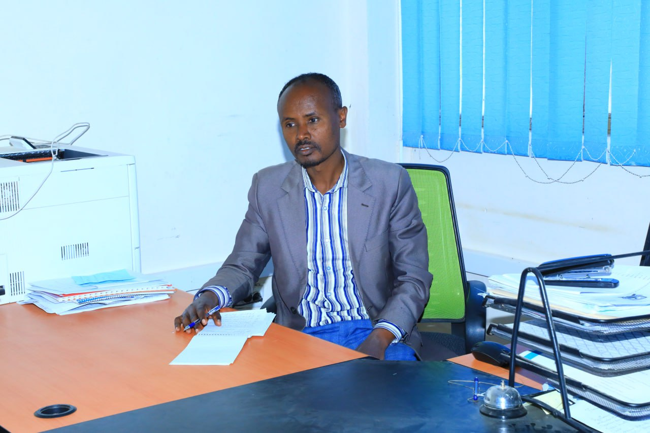 main Registrar's photo