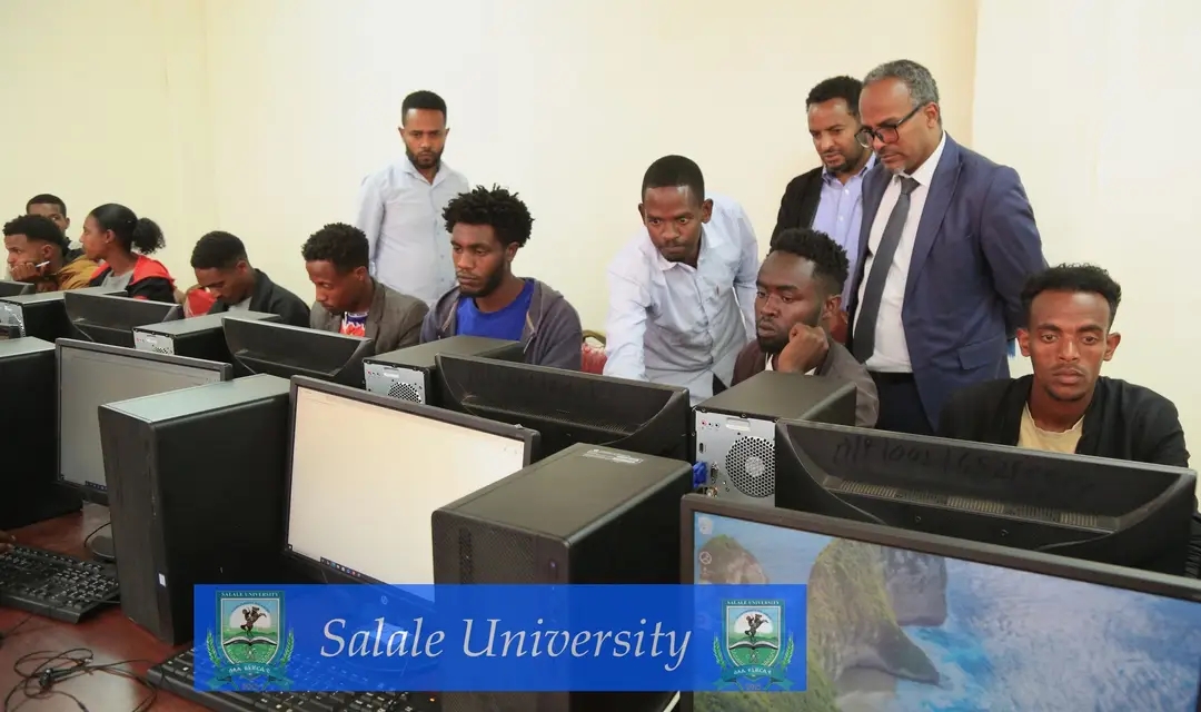 The top management of Salale University officially visited the blended modality (E-learning) program at the College of Social Sciences and Humanities.